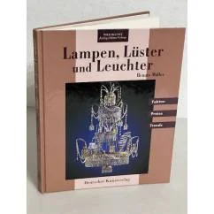 Обложка книги «Lampen, Luester und Leuchter»