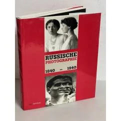 Обложка книги «Russische Photographie 1840-1940»