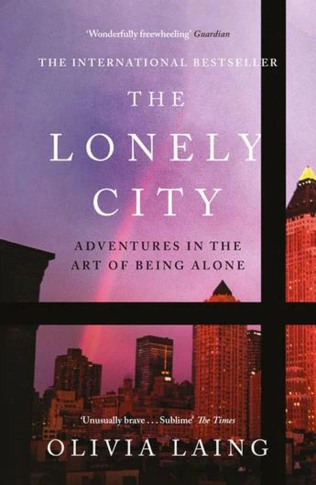 Обложка книги «The Lonely City. Adventures in the Art of Being Alone»