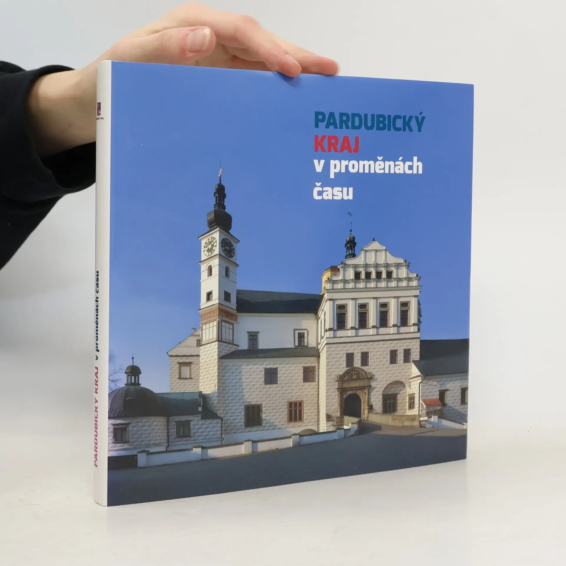 Обложка книги «Pardubický kraj v proměnách času»
