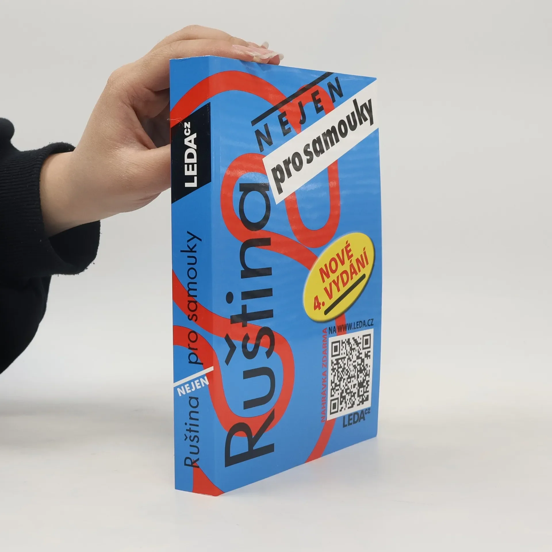 Обложка книги «Ruština nejen pro samouky. Učebnice + Klíč, slovník»