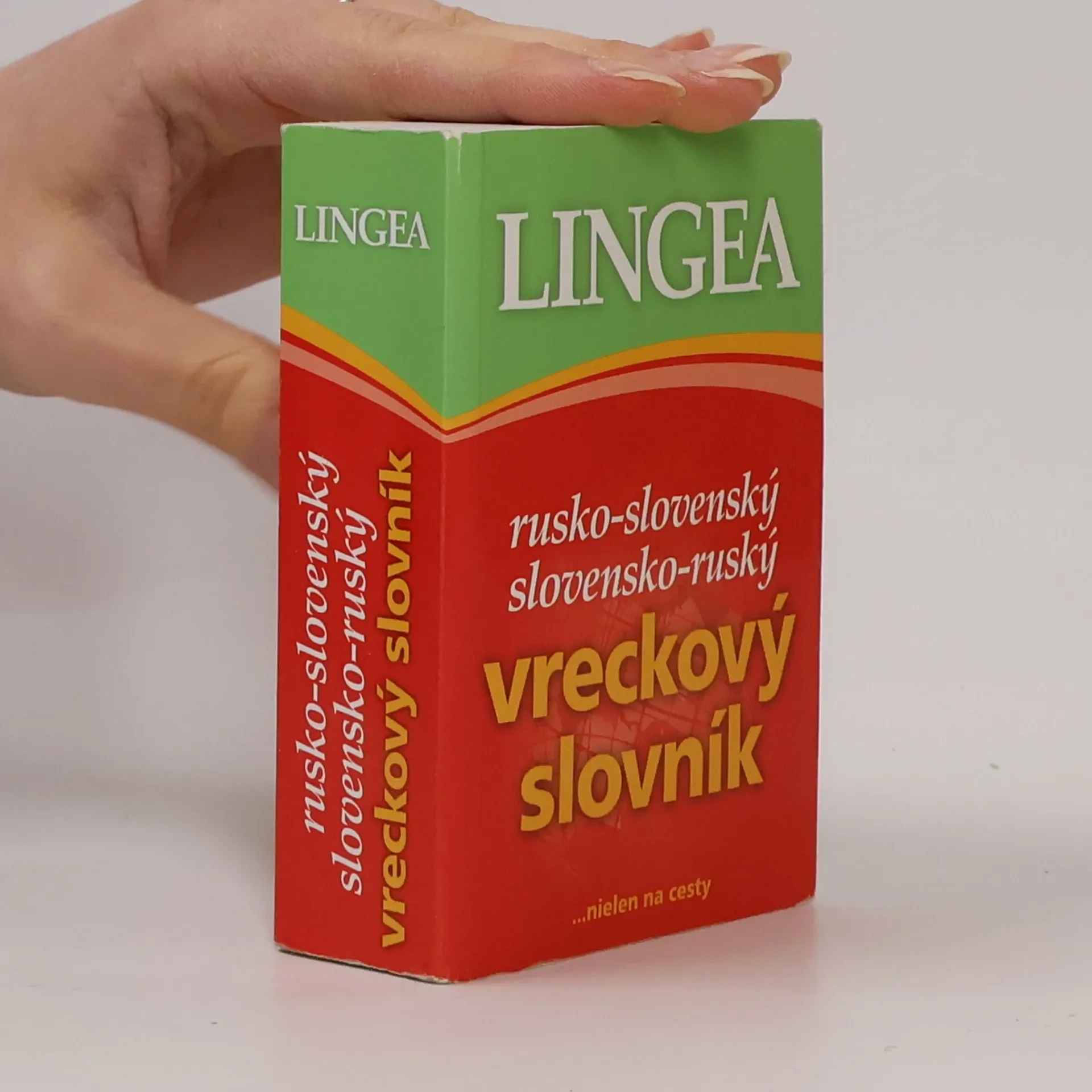 Обложка книги «Rusko-Slovenský, Slovensko-Ruský vreckový slovník»