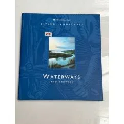 Обложка книги «Waterways Living Landscape»