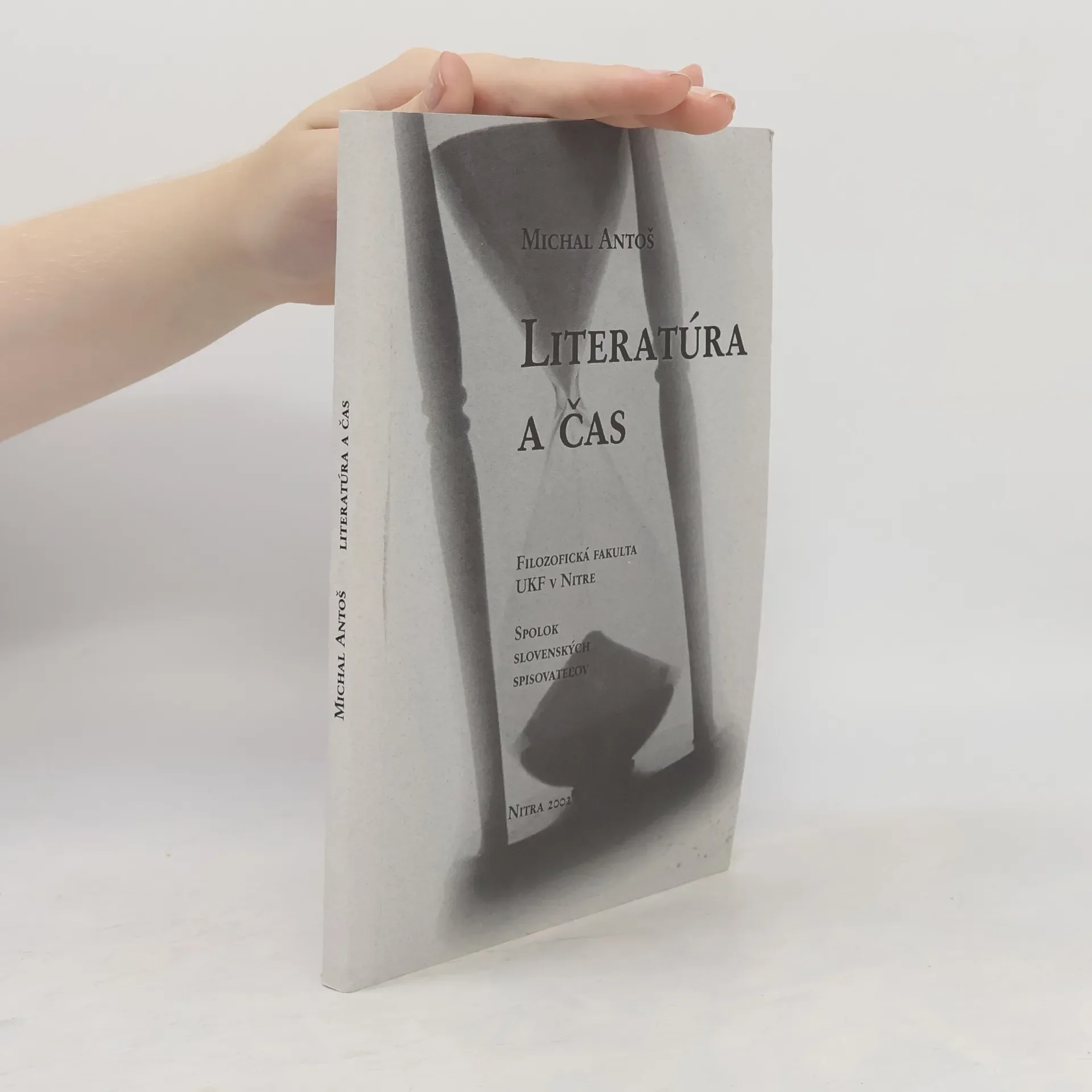 Обложка книги «Literatúra a čas»