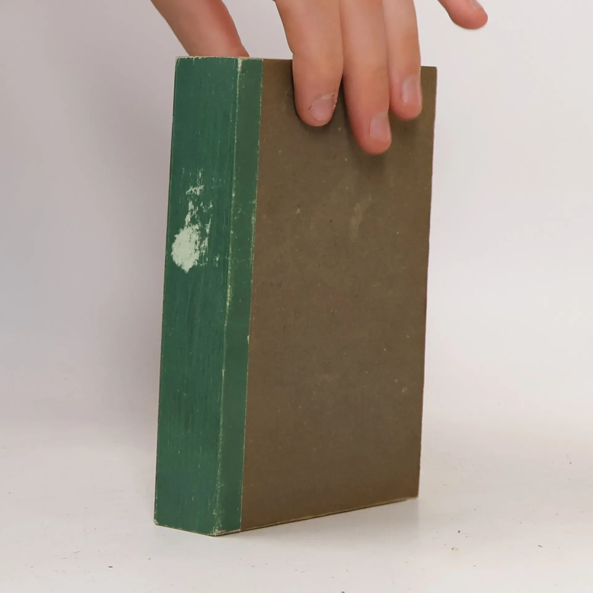 Обложка книги «Книга альбом Франсуаза Буше Весёлая книжка»