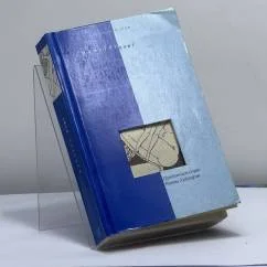 Обложка книги «Предательство Риты Хейворт»