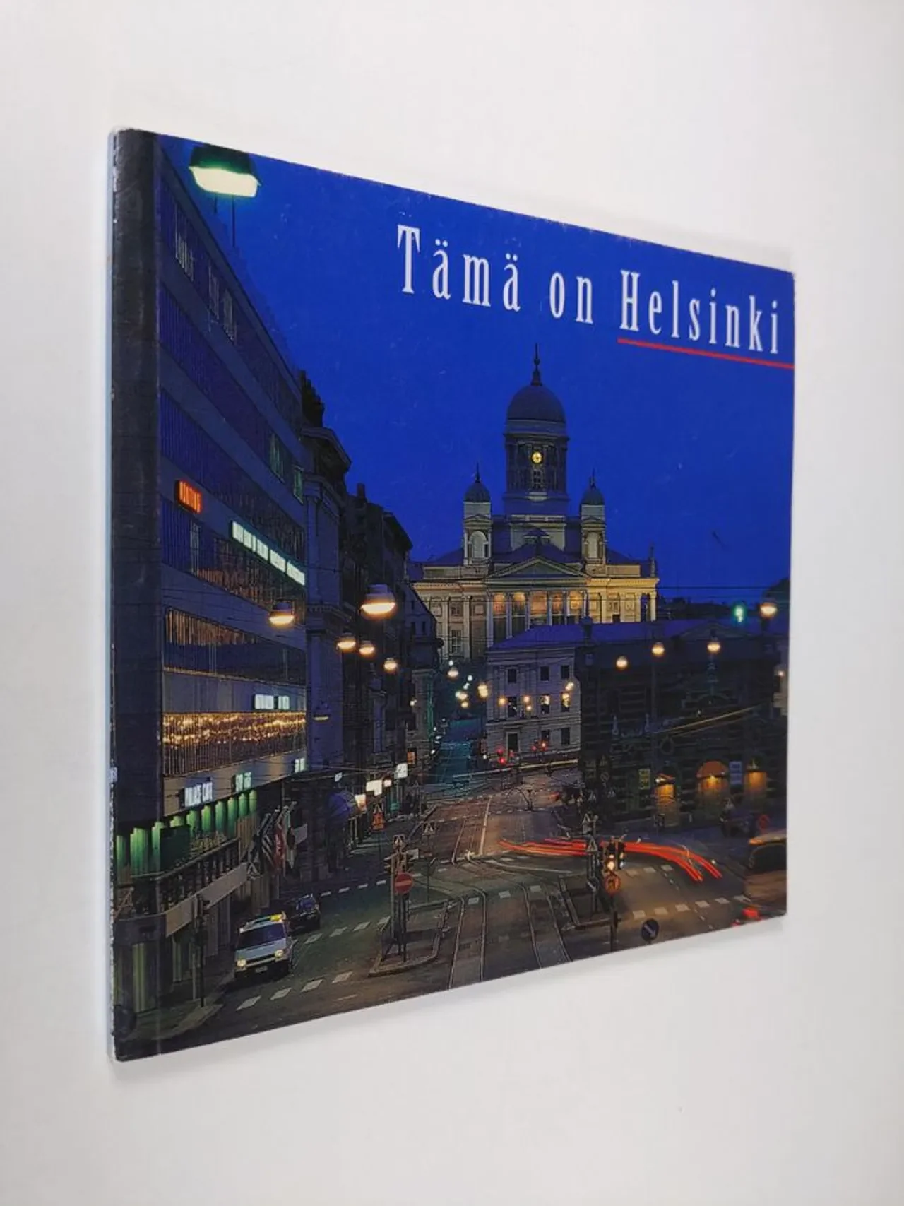 Обложка книги «Tämä on Helsinki»